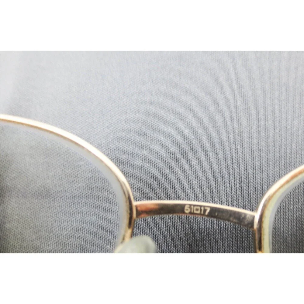 Seiko T061 Gold Oval Eyeglasses Frames 51-17-135 Japan Metal Designer Glasses